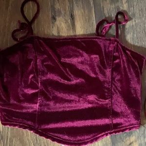 Soft velvet crop top shirt